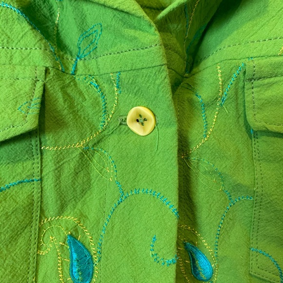 Beautiful fun jacket - Picture 2 of 5